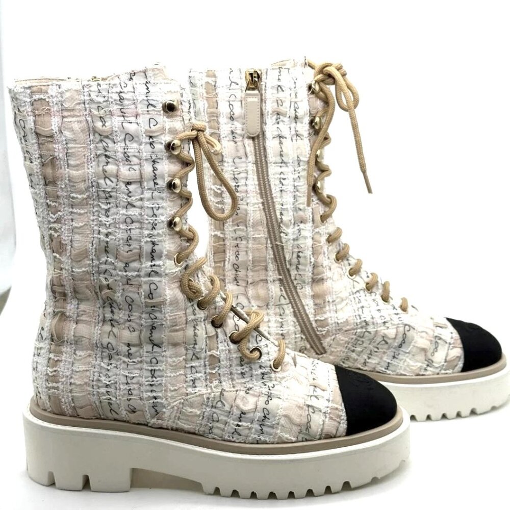CHANEL 22C CC Cap Toe Lace Up Tweed Combat Lug Sole Ankle Bootie Boots - Picture 6 of 15